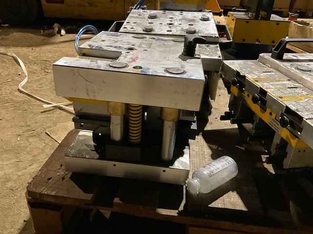 Schüco modulair ponsgereedschap (5x) - afbeelding 3 van  4