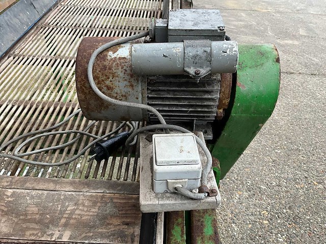 Schudzeef - afbeelding 6 van  7