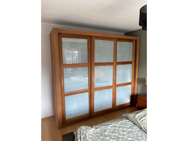 Schuifdeur kledingkast - afbeelding 3 van  10