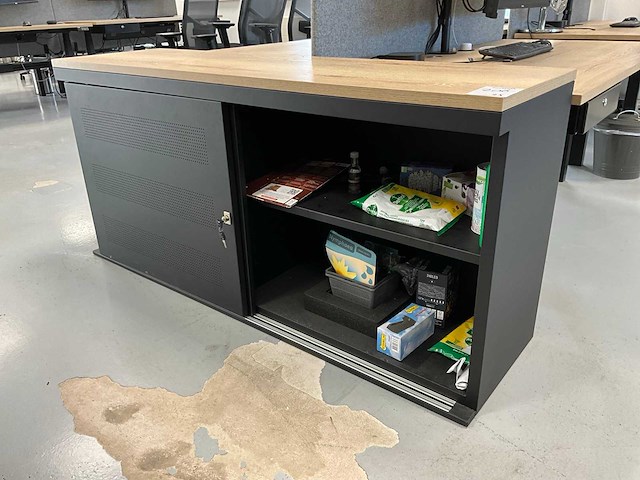 Schuifdeurkast (2x) - afbeelding 2 van  3