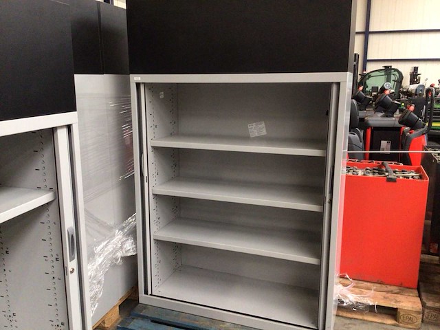 Schuifdeurkast (5x) - afbeelding 2 van  4