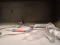 Schuifdeurkast met inhoud - afbeelding 19 van  27