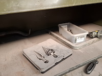 Schuifdeurkast met inhoud - afbeelding 26 van  27