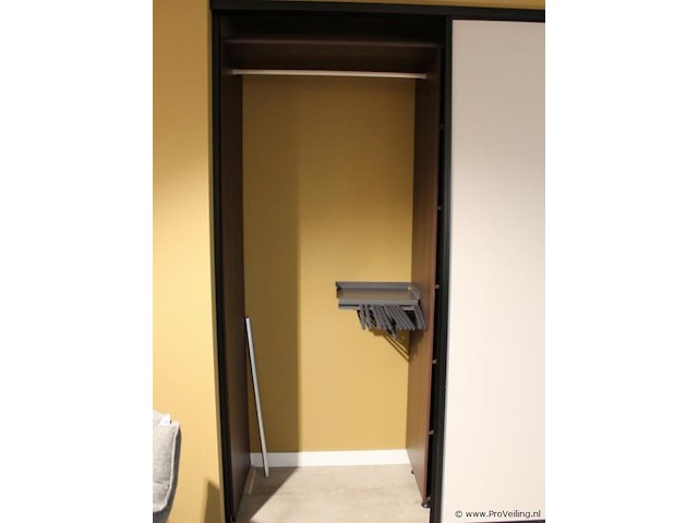 Schuifdeurkast met maatwerk interieursysteem - afbeelding 4 van  7