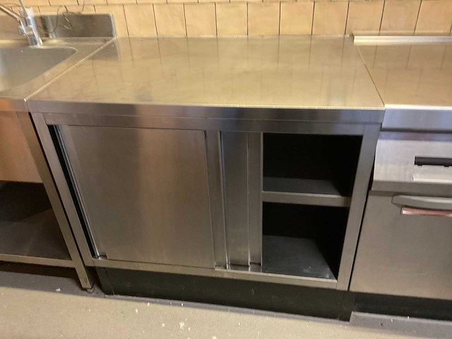 Schuifdeurkast - afbeelding 2 van  2