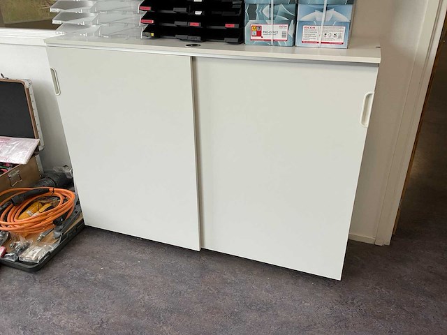 Schuifdeurkast - afbeelding 1 van  1