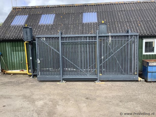 Schuifhek (ijzer) / tuinpoort - afbeelding 2 van  2