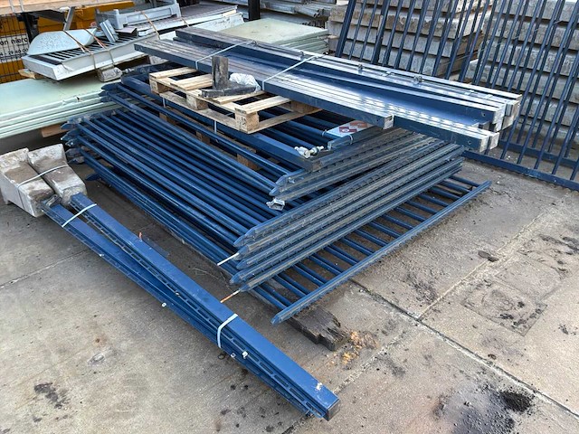 Schuifhek / schuifpoort - afbeelding 4 van  13