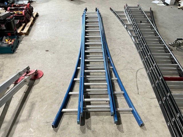 Schuifladder - afbeelding 2 van  5