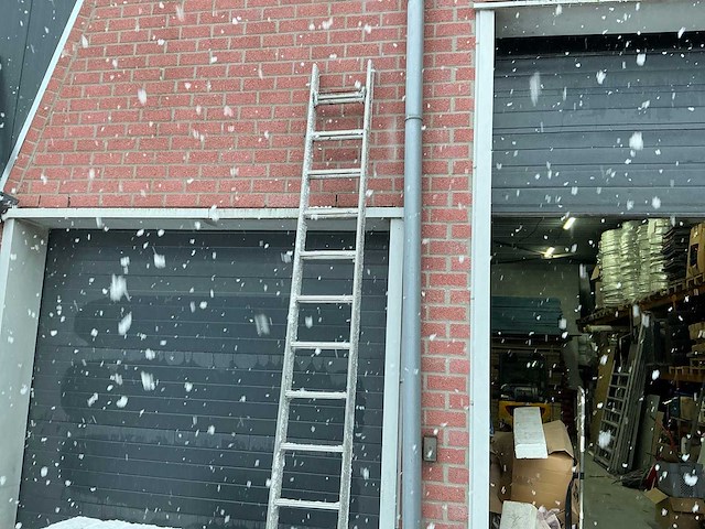 Schuifladder - afbeelding 2 van  3