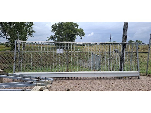 Schuifpoort, heras - afbeelding 4 van  6