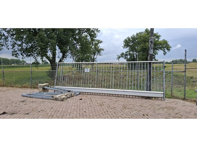 Schuifpoort, heras - afbeelding 6 van  6