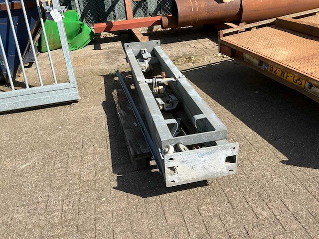 Schuifpoort - afbeelding 1 van  5