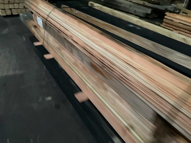 Schuilstal geïmpregneerd douglas - 300x500x265 cm - afbeelding 13 van  14