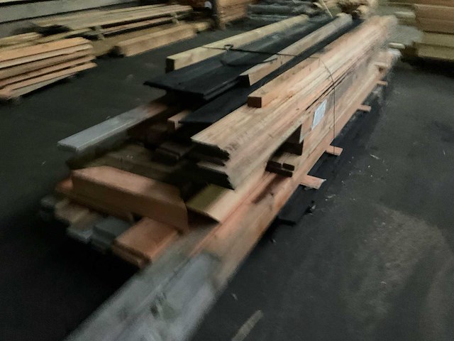 Schuilstal geïmpregneerd douglas - 300x500x265 cm - afbeelding 4 van  14