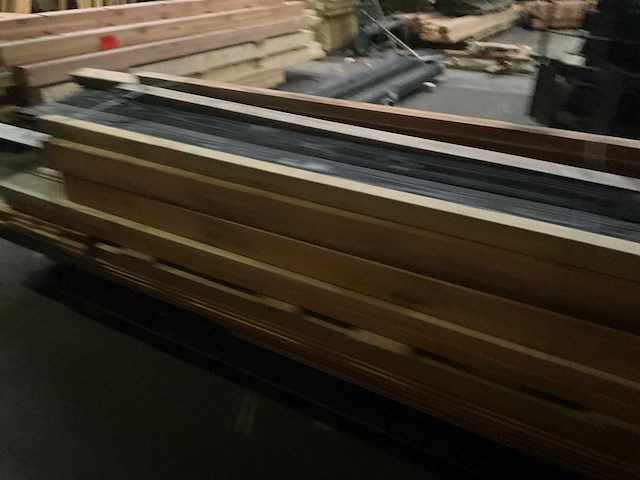 Schuilstal geïmpregneerd douglas - 300x500x265 cm - afbeelding 7 van  14