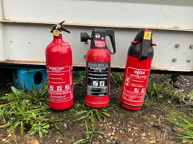 Schuim - 2 liter - brandblusser (3x) - afbeelding 1 van  6