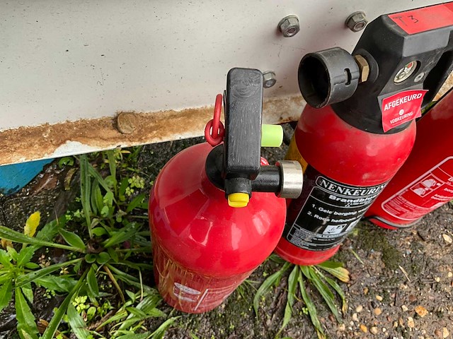 Schuim - 2 liter - brandblusser (3x) - afbeelding 3 van  6