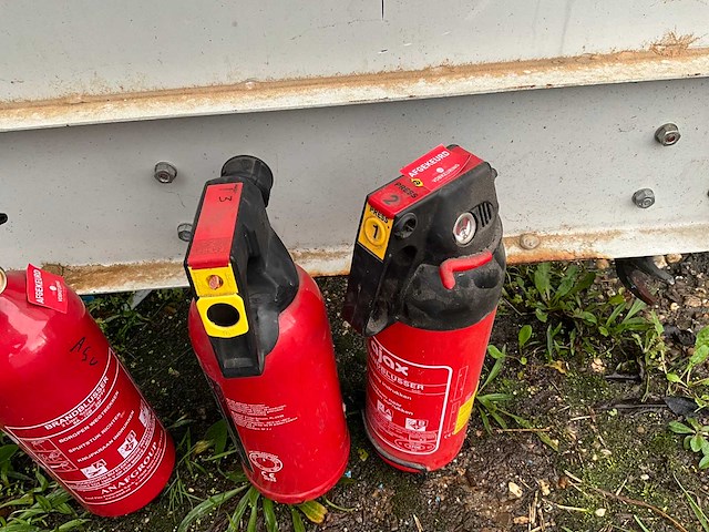 Schuim - 2 liter - brandblusser (3x) - afbeelding 4 van  6