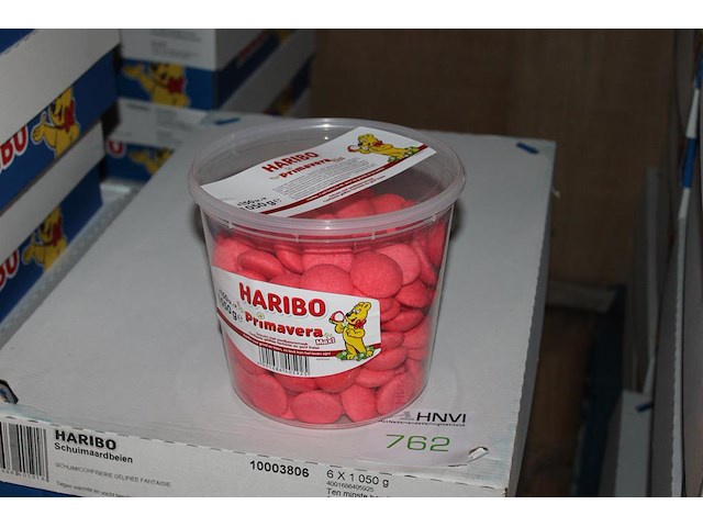 Schuimaardbeien haribo in 3 overdozen met 6 emmers a 1050 g. tht 7-2026. - afbeelding 1 van  2