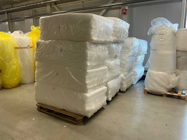 Schuimenvelop (650 x 1350 mm, 1.400 stuks) - afbeelding 1 van  5