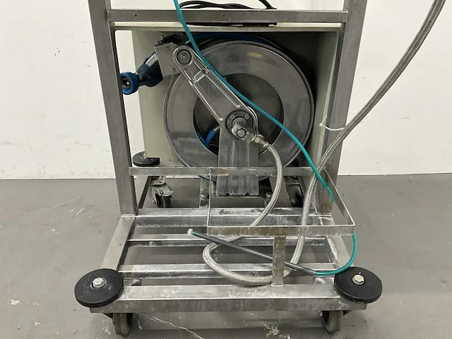 Schuimreinigingsmachine met slanghaspel - afbeelding 3 van  5