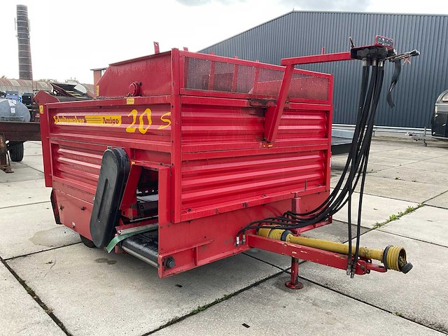 Schuitemaker amigo 20s voermengwagen, getrokken - afbeelding 2 van  4