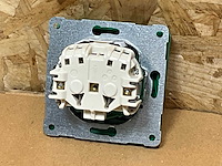 Schuko stopcontact 2 polig groen (70x) - afbeelding 3 van  5