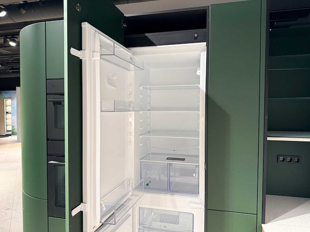 Schüller - beurskeuken met aeg apparatuur - afbeelding 11 van  56