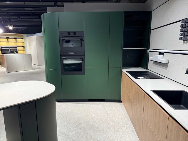 Schüller - beurskeuken met aeg apparatuur - afbeelding 34 van  56