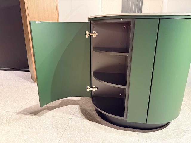 Schüller - beurskeuken met aeg apparatuur - afbeelding 48 van  56