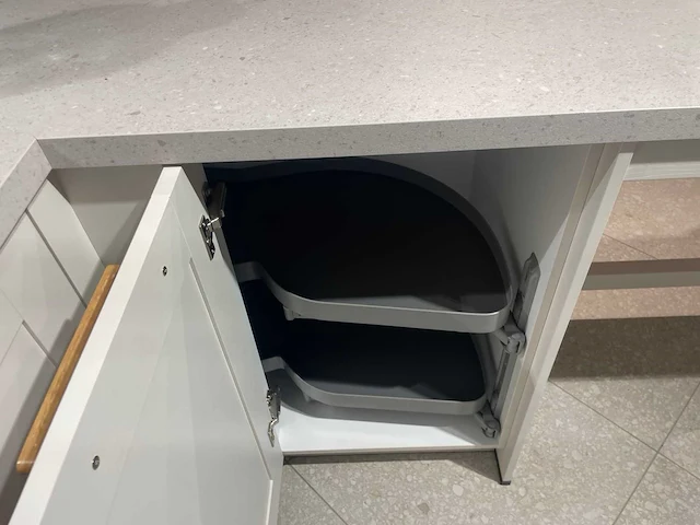 Schüller - beurskeuken met constructa apparatuur - afbeelding 37 van  49