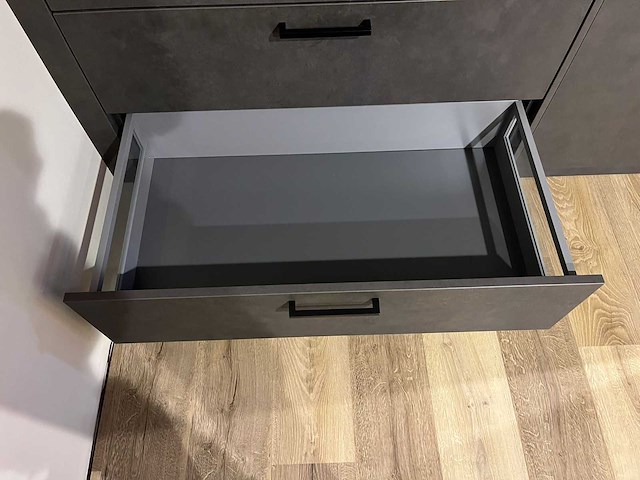 Schüller - garderobekast - afbeelding 9 van  9