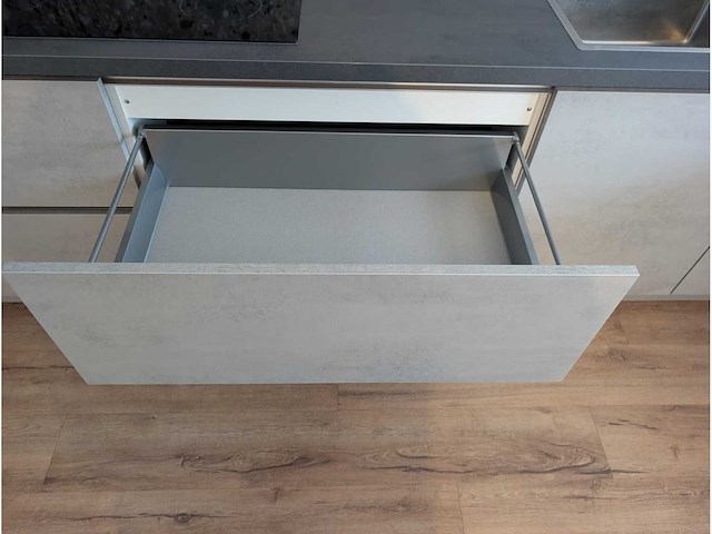 Schüller - keuken met apparatuur - afbeelding 8 van  31