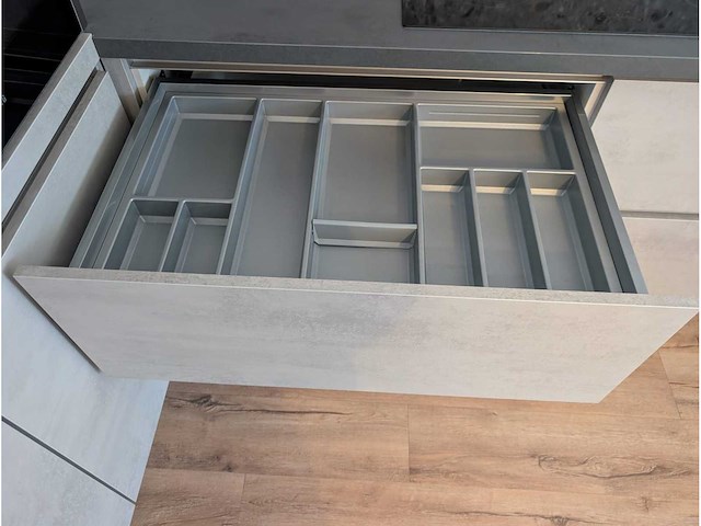 Schüller - keuken met apparatuur - afbeelding 17 van  31