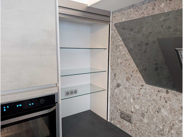 Schüller - keuken met apparatuur - afbeelding 21 van  31