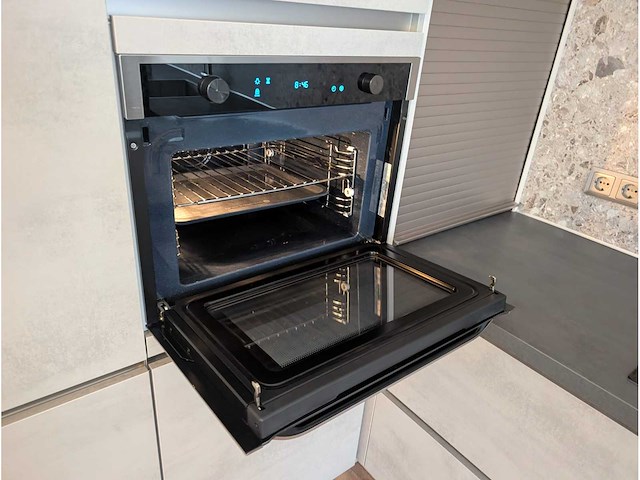 Schüller - keuken met apparatuur - afbeelding 22 van  31