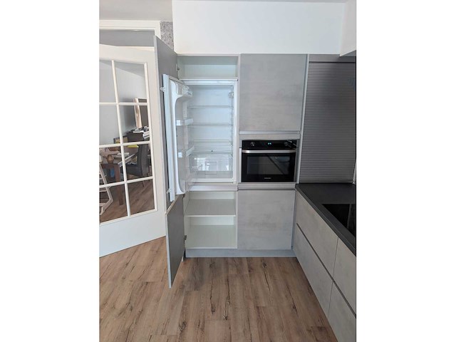 Schüller - keuken met apparatuur - afbeelding 34 van  37