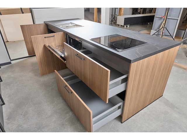 Schüller - showroomkeuken collectie 2027 - afbeelding 5 van  9