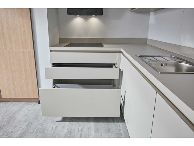 Schüller - showroomkeuken collectie 2027 - afbeelding 4 van  16