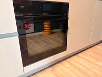 Schuller - showroomkeuken met aeg/juno apparatuur - afbeelding 11 van  14