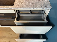 Schüller - showroomkeuken met aeg/juno apparatuur - afbeelding 9 van  20