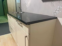 Schüller - showroomkeuken met apparatuur - afbeelding 3 van  28