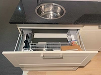 Schüller - showroomkeuken met apparatuur - afbeelding 27 van  28