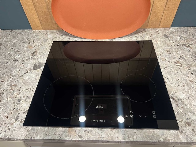 Schüller - showroomkeuken met apparatuur - afbeelding 14 van  20