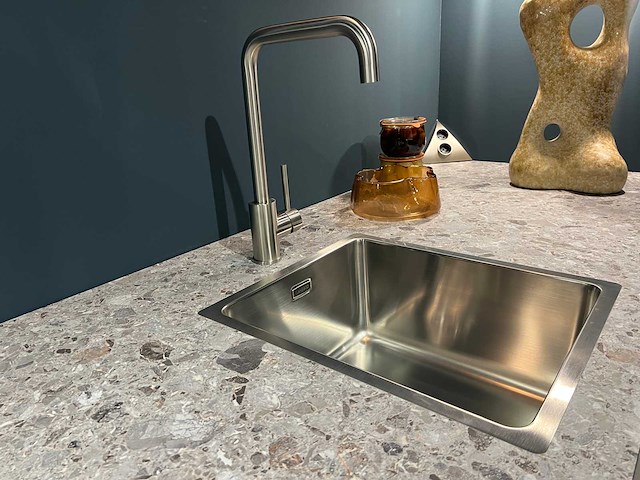 Schüller - showroomkeuken met apparatuur - afbeelding 5 van  13