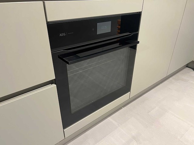 Schüller - showroomkeuken met apparatuur - afbeelding 20 van  20