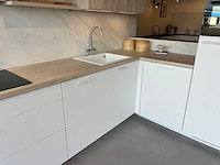 Schüller - showroomkeuken met apparatuur - afbeelding 14 van  15