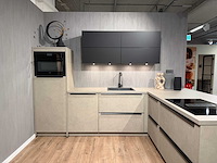 Schüller - showroomkeuken met apparatuur - afbeelding 5 van  23