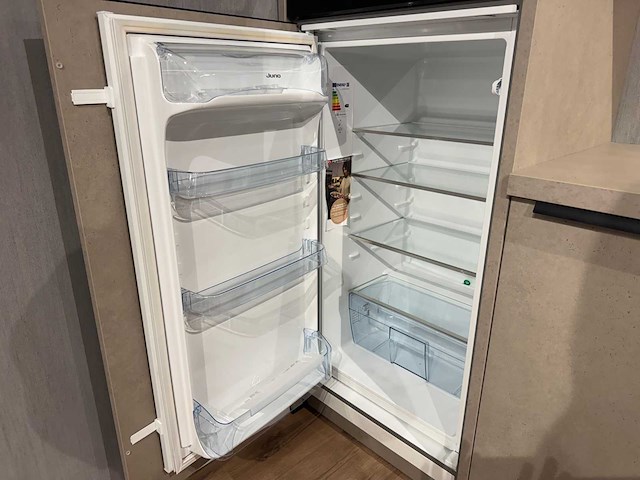 Schüller - showroomkeuken met apparatuur - afbeelding 6 van  23